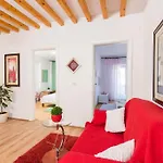 Daire Sunset House With Seaview Hvar Town